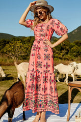 Geblümtes, gerüschtes Maxikleid mit Puffärmeln